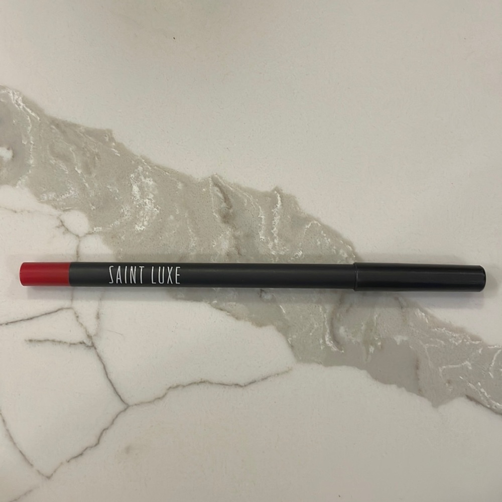 🌸5/$25🌸 Saint Luxe lip liner in carnelian